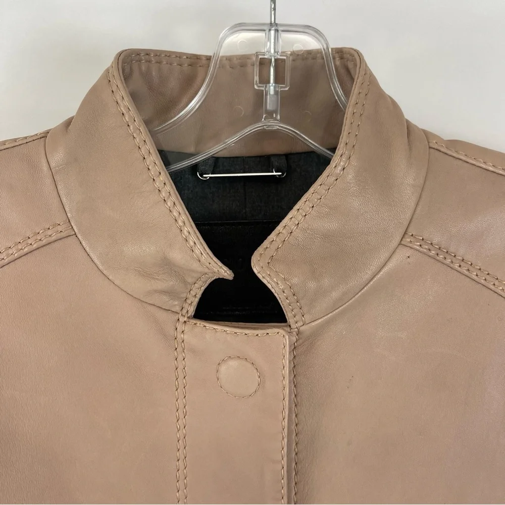 Giorgio Armani‎ Tan Leather Jacket Made in Italy Size 42 (US 6)